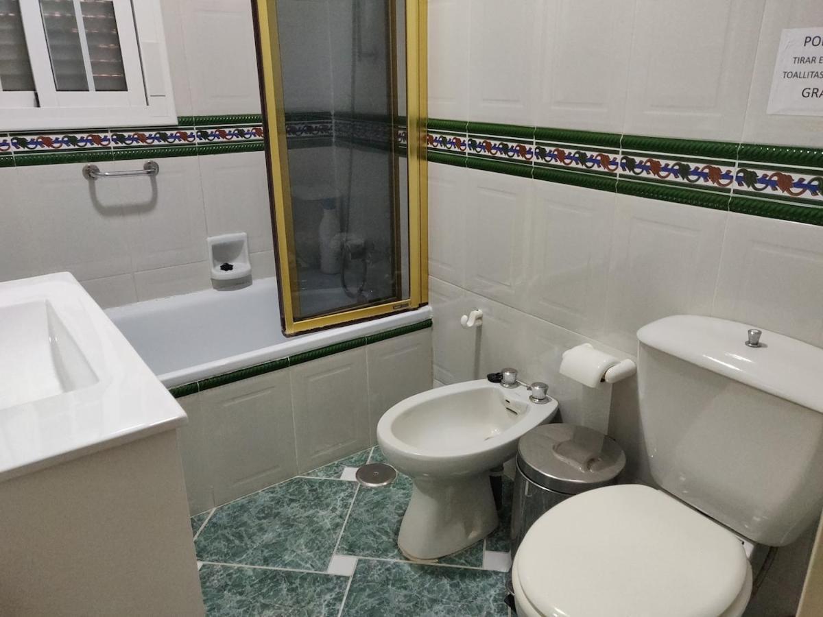 Chalet Los Pinos Con Piscina Privada Novo Sancti Petri Exterior foto
